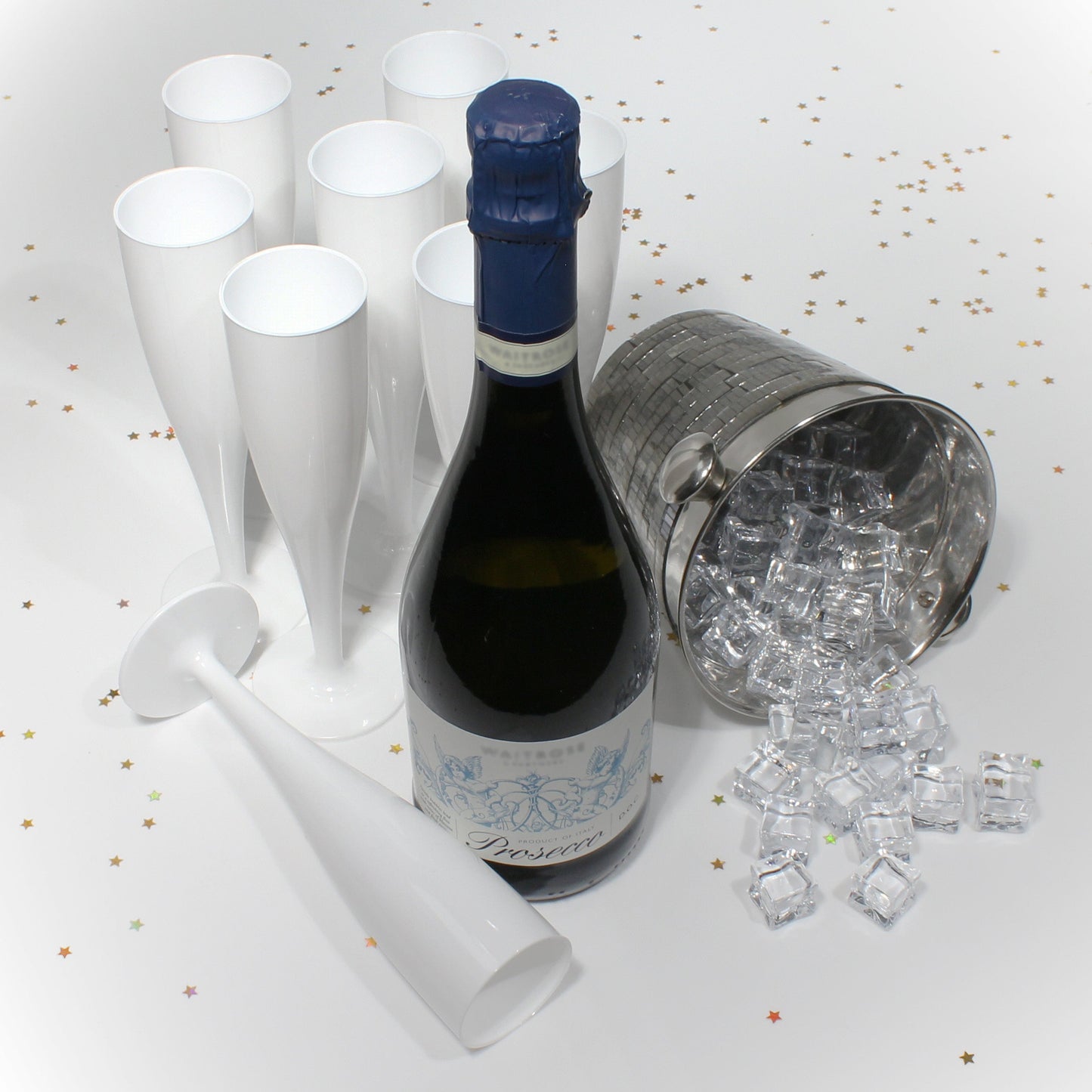 20 x White Disposable Plastic Prosecco Flutes 175ml 6oz