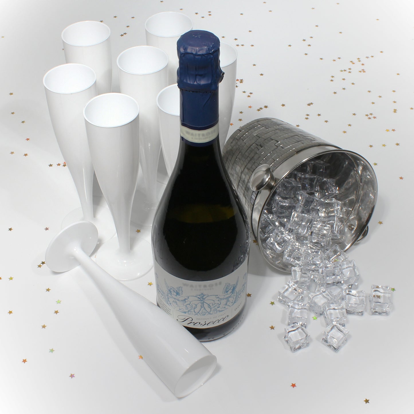 10 x White Disposable Plastic Prosecco Flutes 175ml 6oz