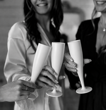 100 x White Biodegradable Plastic Prosecco Champagne Flutes 175ml 6oz
