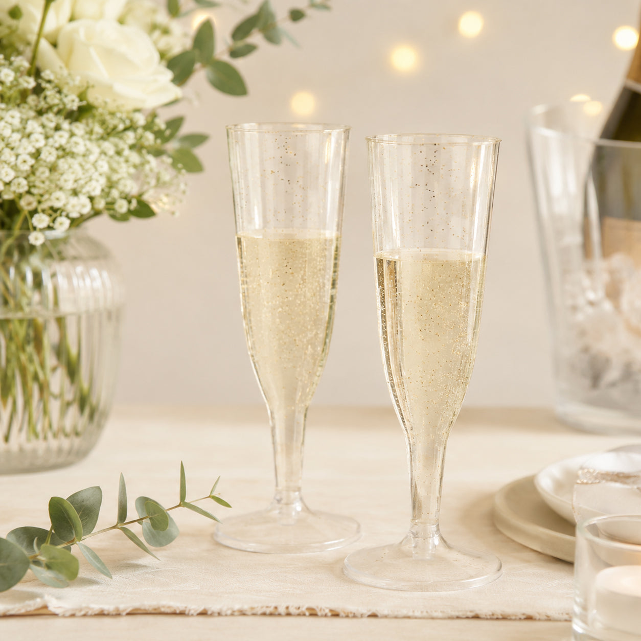 12 x Gold Glitter Plastic Prosecco Champagne Flutes 150ml